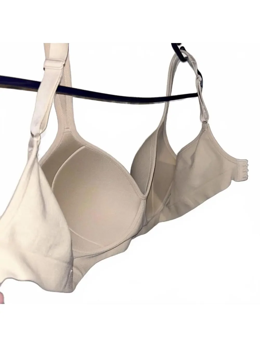 UNDEROUTFIT The Perfect Neckline in color sand underwire bra medium